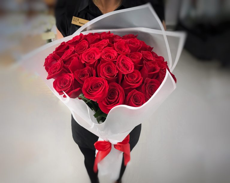 25 Roses Bouquet - Sisay